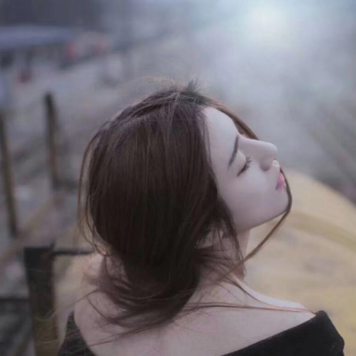 阿南敦子（饰 久保太太） - 游戏直播实时在线观看 - 平板观看